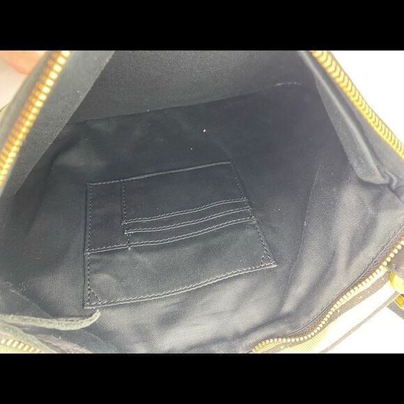 Fossil green striped fold over bag - Picture 7 of 8